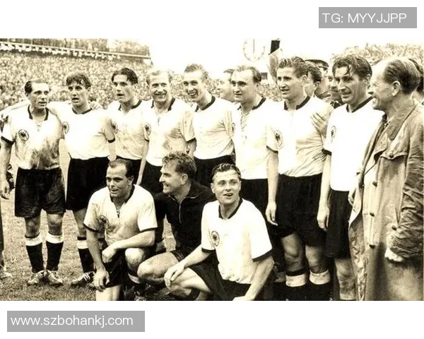 足球历史上最年长球员退役之路揭秘：从荣耀到告别的传奇旅程