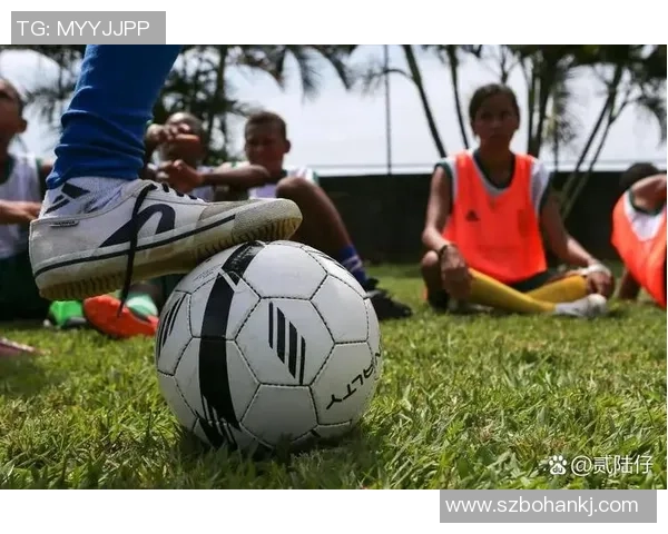 从贫困街头到绿茵巅峰:那些逆袭成足球巨星的穷人球员故事 从贫困街头到绿茵巅峰:那些逆袭成足球巨星的穷人球员故事